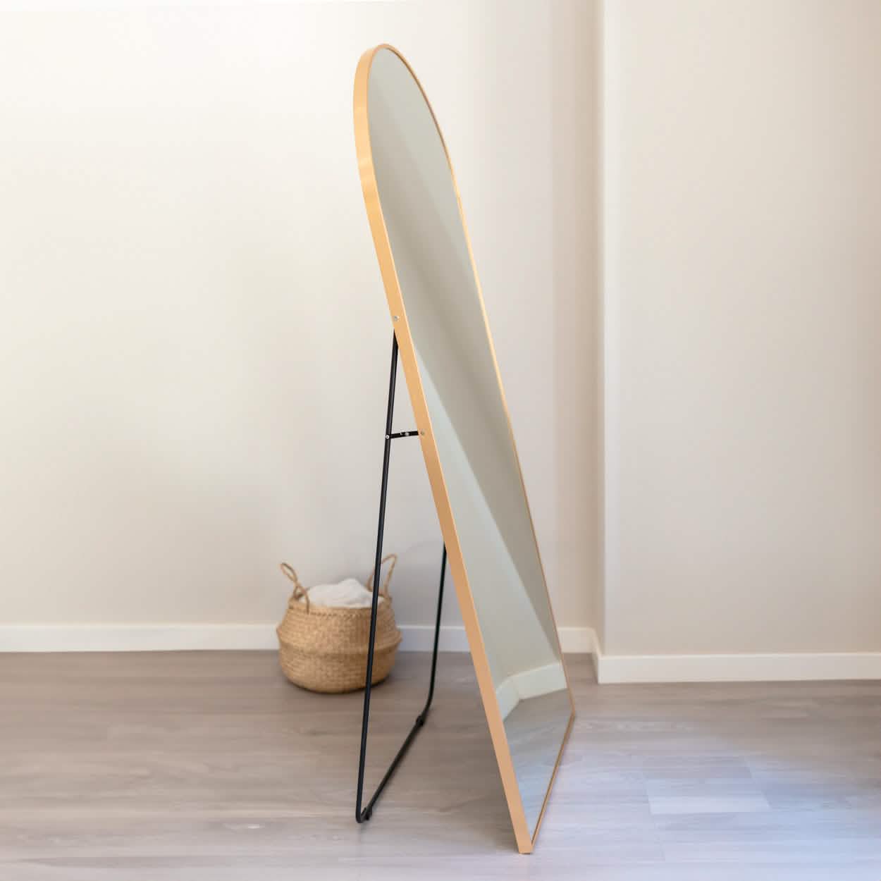 Espejo de Pared en Aluminio - Dorado----Misswood