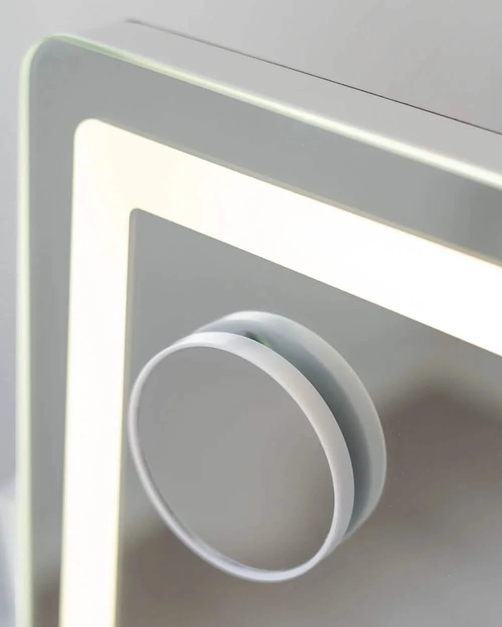 Espejo con Luz - LED - Misswood